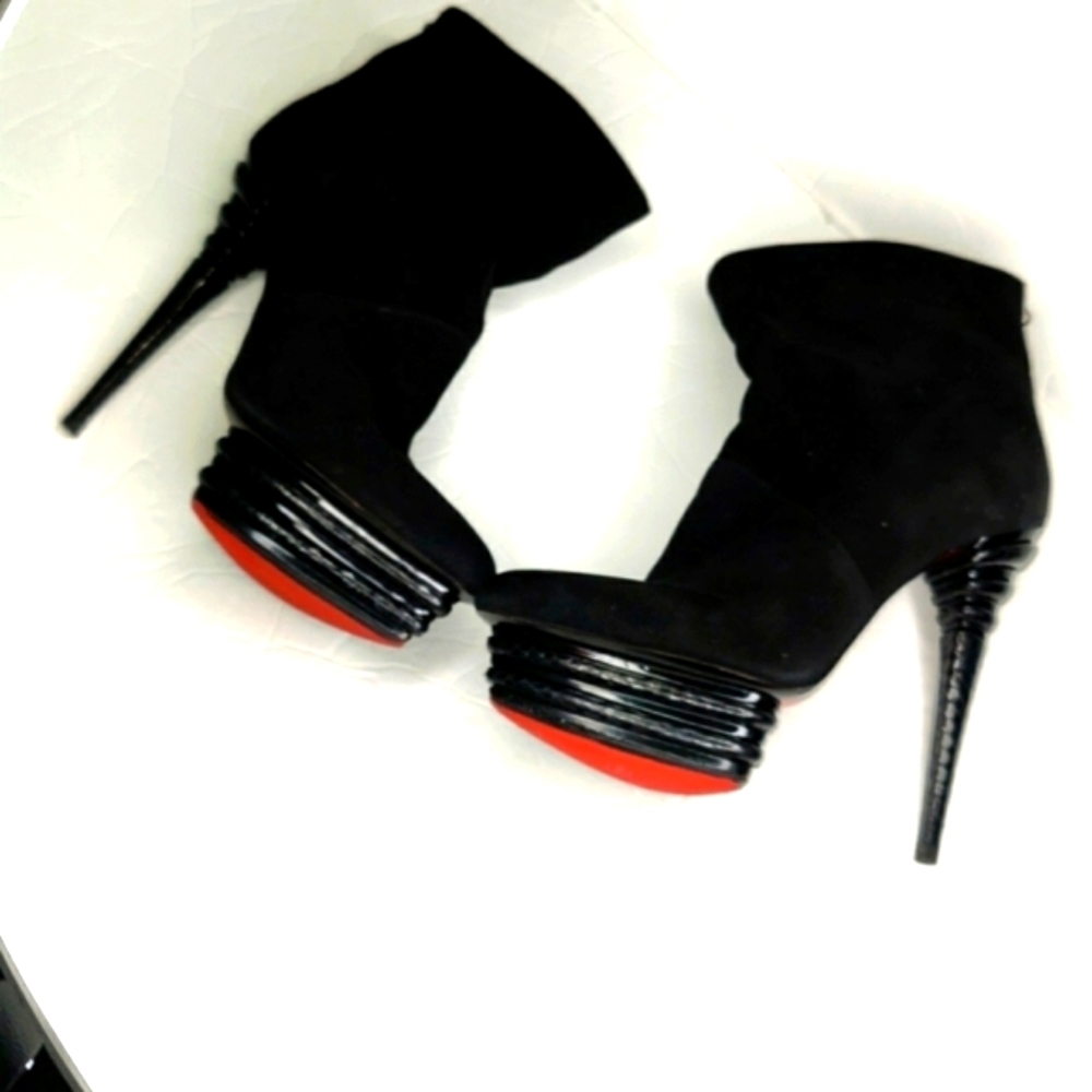 Cesare Pactotti Black Suede stellto Platform Boots